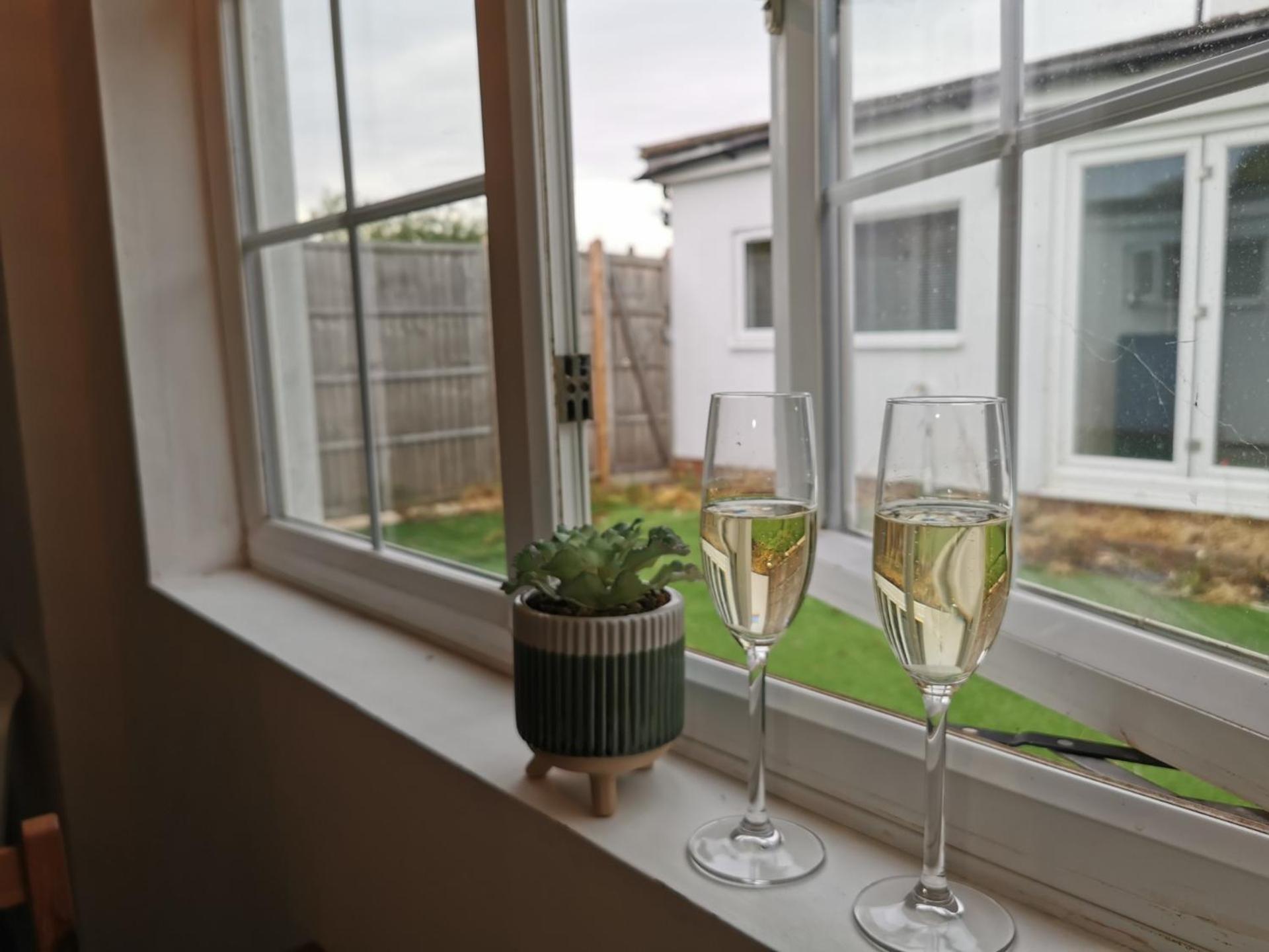 Cosy Studio In Havant! Near A3 And Staunton Country Park Экстерьер фото
