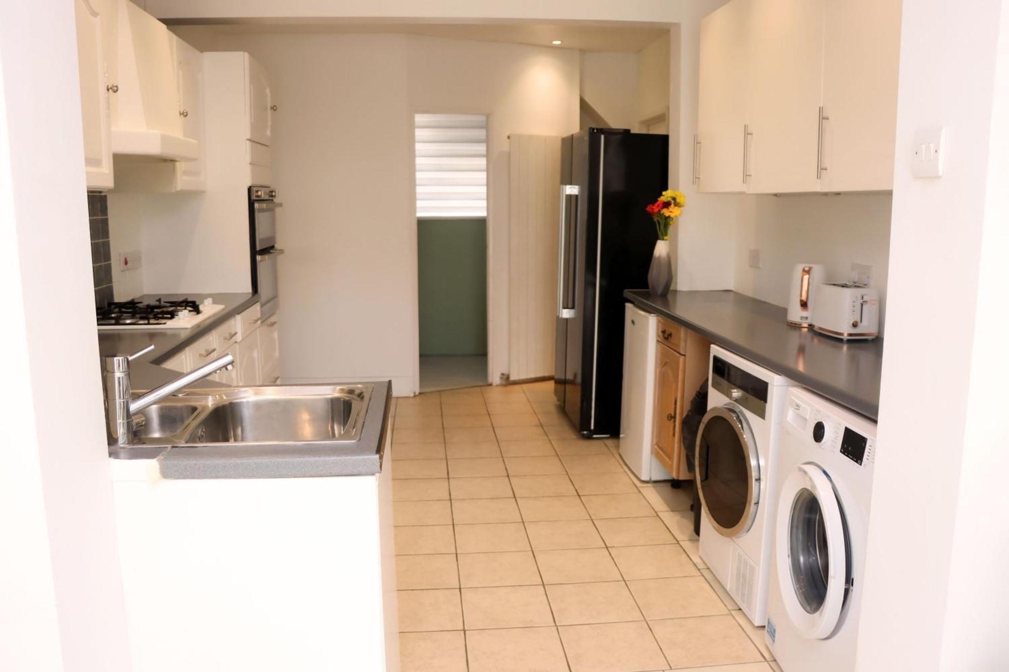 Cosy Studio In Havant! Near A3 And Staunton Country Park Экстерьер фото